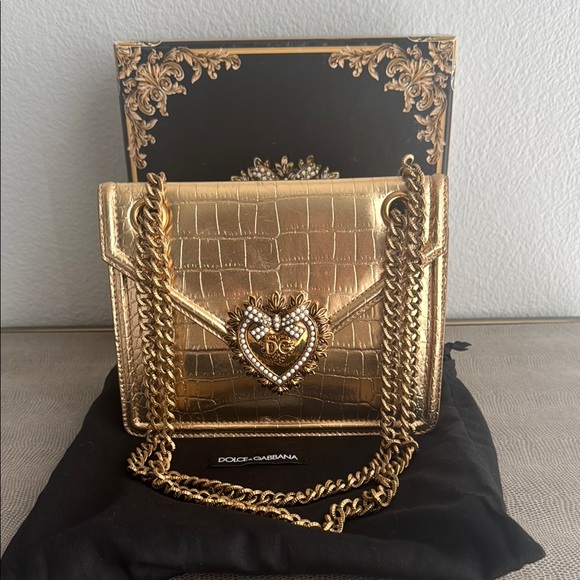 Dolce & Gabbana Gold Crocodile Textured Clutch - Picture 1 of 5